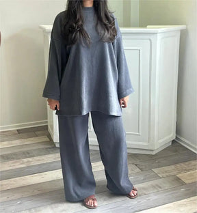 Conjunto Samia - Blusa + Pantalón - El Favorito de las Famosas (Confort)